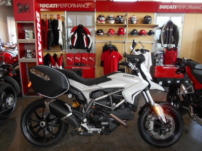 DucatiHyperstrada.jpg